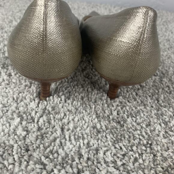 Stuart Weitzman Shoes Womens Size 9.5 Gold Pointed Toe Kitten Heel Pumps Leather - Picture 6 of 10
